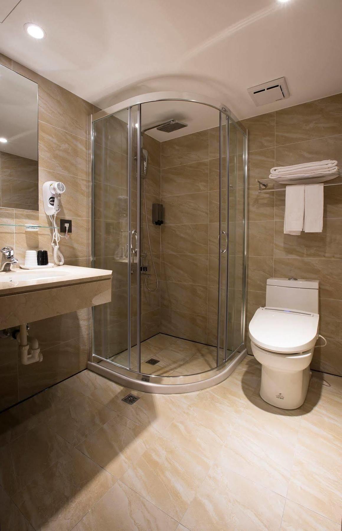 Noble Hotel Taipei Exterior photo